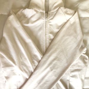 White adidas jacket 🏐🥛🍶🍙🍚🎂🥚